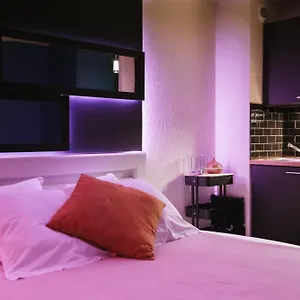 https://lovroz.inbrittany.com